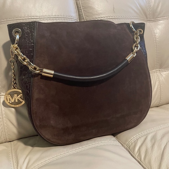 Michael Kors Stanthorpe Shoulder Bag - Picture 2 of 7